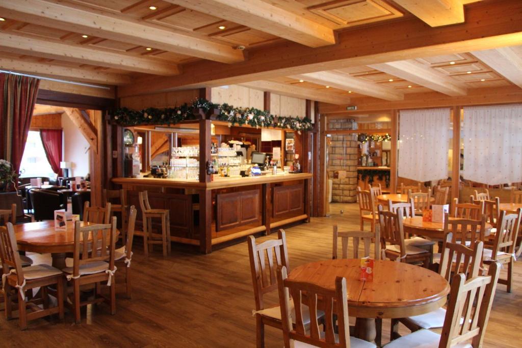 Hotel Club Le Cret Морзин Екстериор снимка
